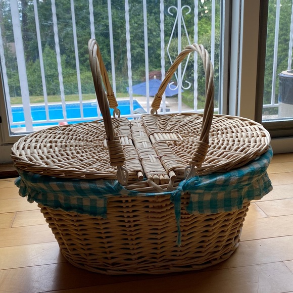 Pottery Barn Picnic Basket